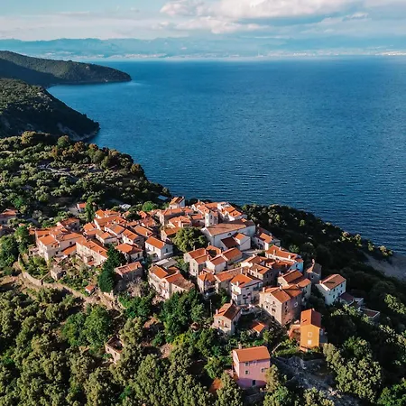 The House Σπίτι διακοπών *