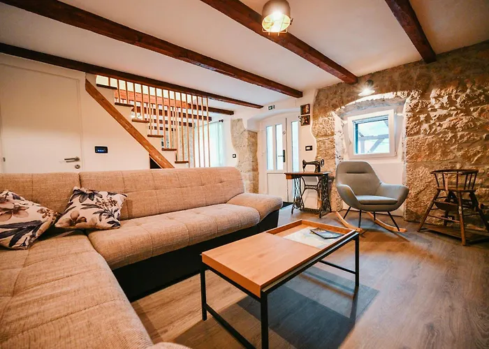 The House Дом отдыха