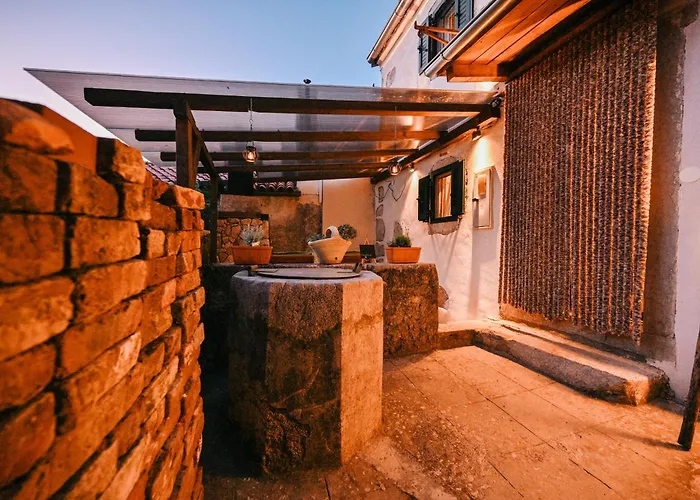 Дом отдыха The House *